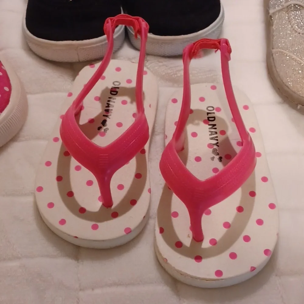 Old Navy Granamials Faded Glory size 4 shoes